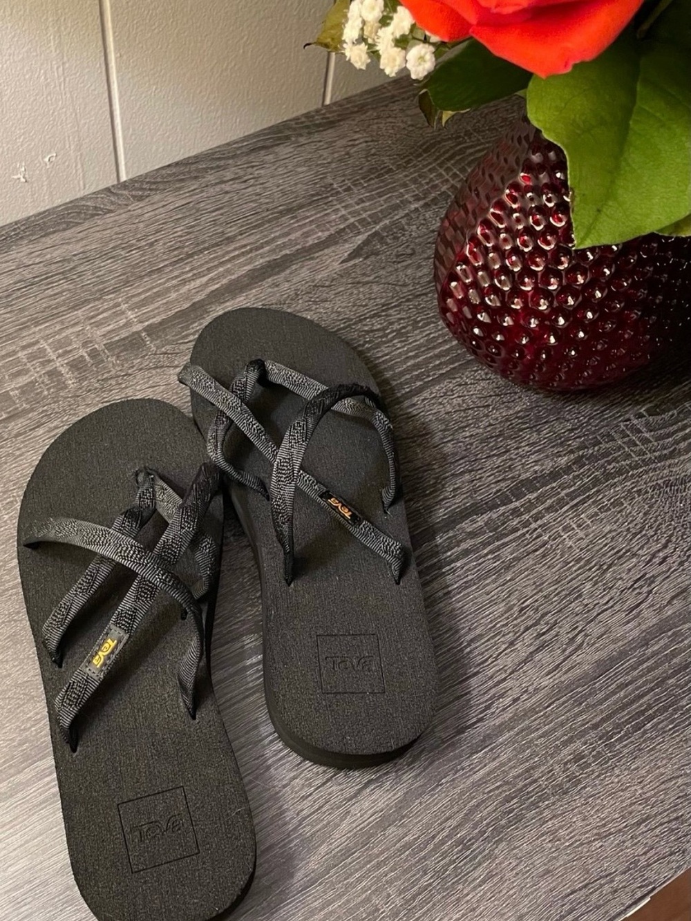 Teva Black Strappy Flip flop Sandals